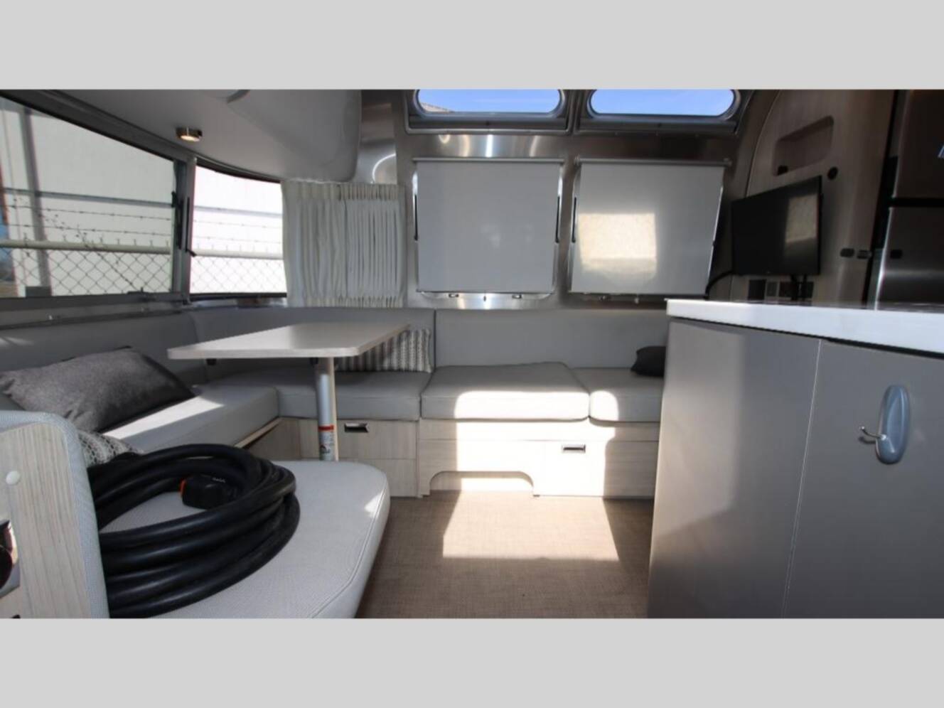 A photo of this 2021 Airstream Globetrotter 27FBT