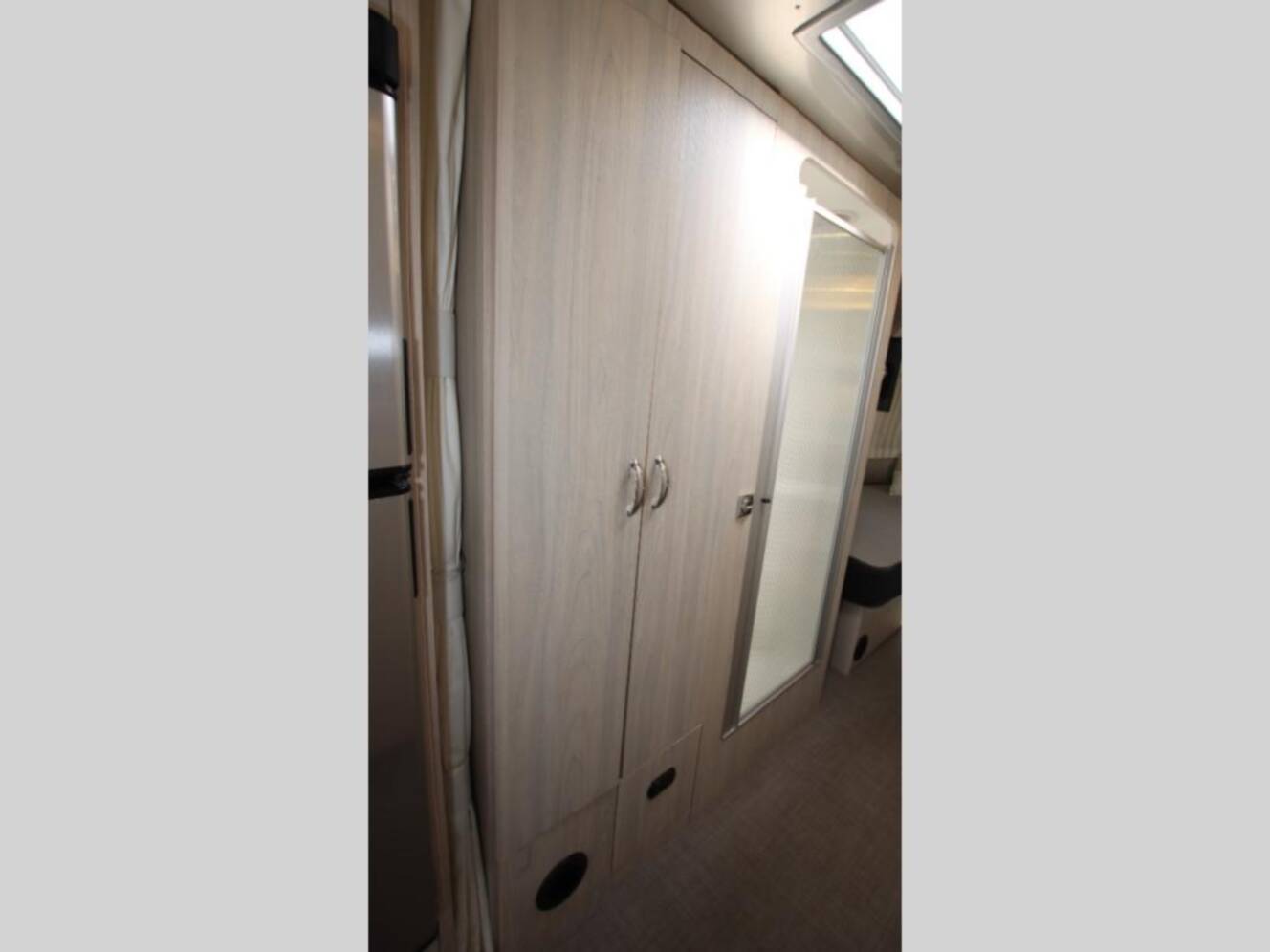 A photo of this 2021 Airstream Globetrotter 27FBT