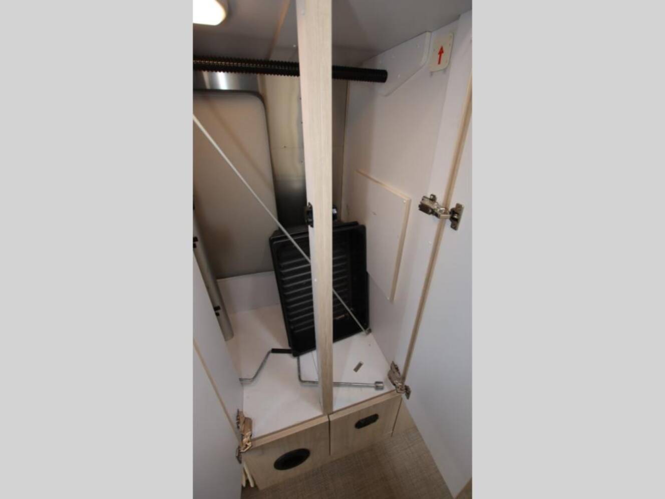 A photo of this 2021 Airstream Globetrotter 27FBT