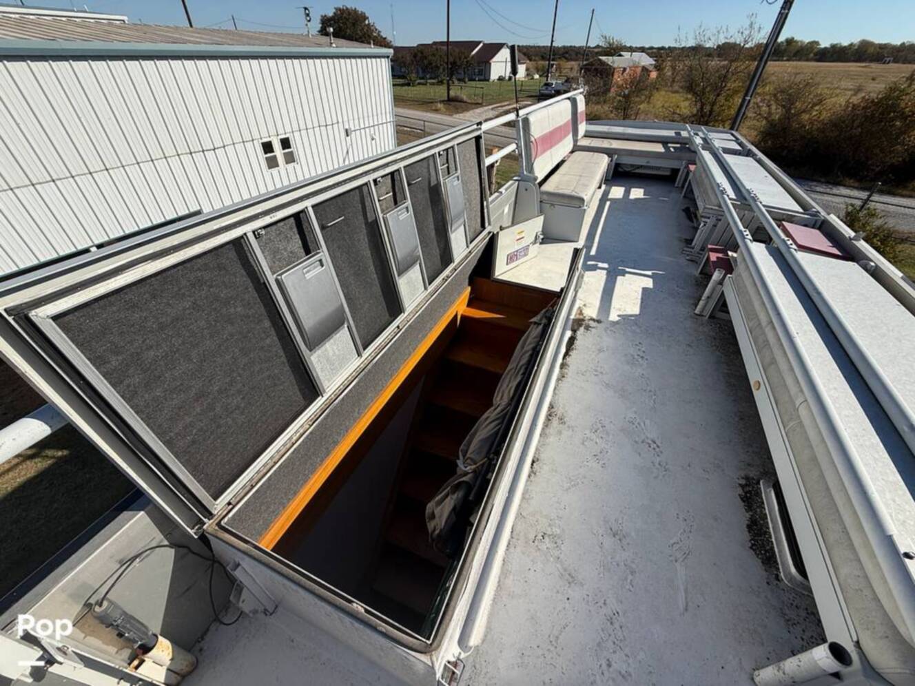 A photo of this 2006 Airstream Skydeck XL XL390