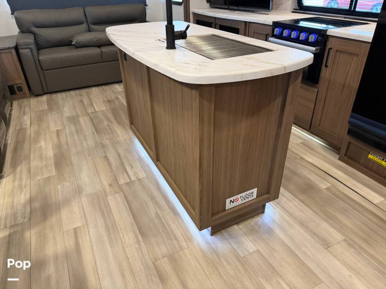 A photo of this 2024 Alliance Rv Delta 292RL