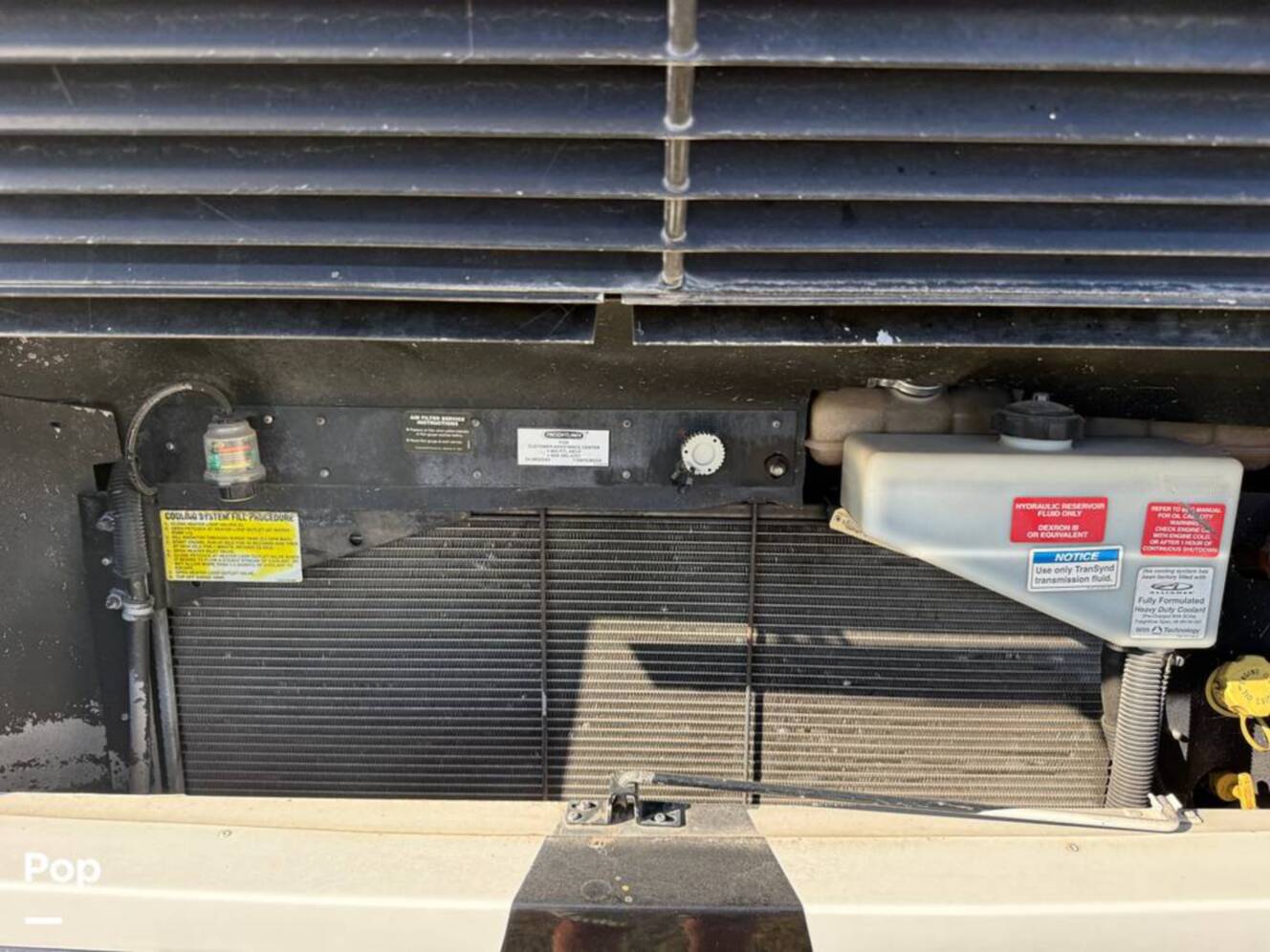 A photo of this 2006 Airstream Skydeck XL XL390