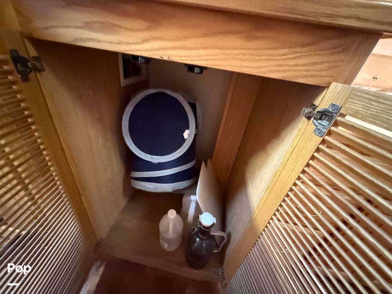 A photo of this 2006 Airstream Skydeck XL XL390