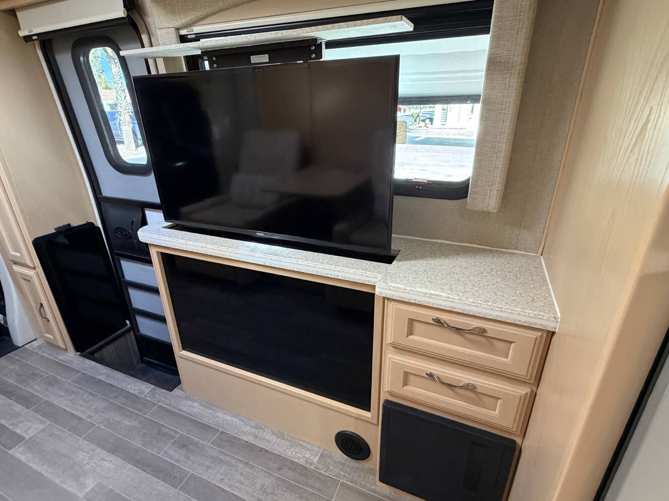 A photo of this 2020 Regency Conversions ULTRA BROUGHAM 25 MB