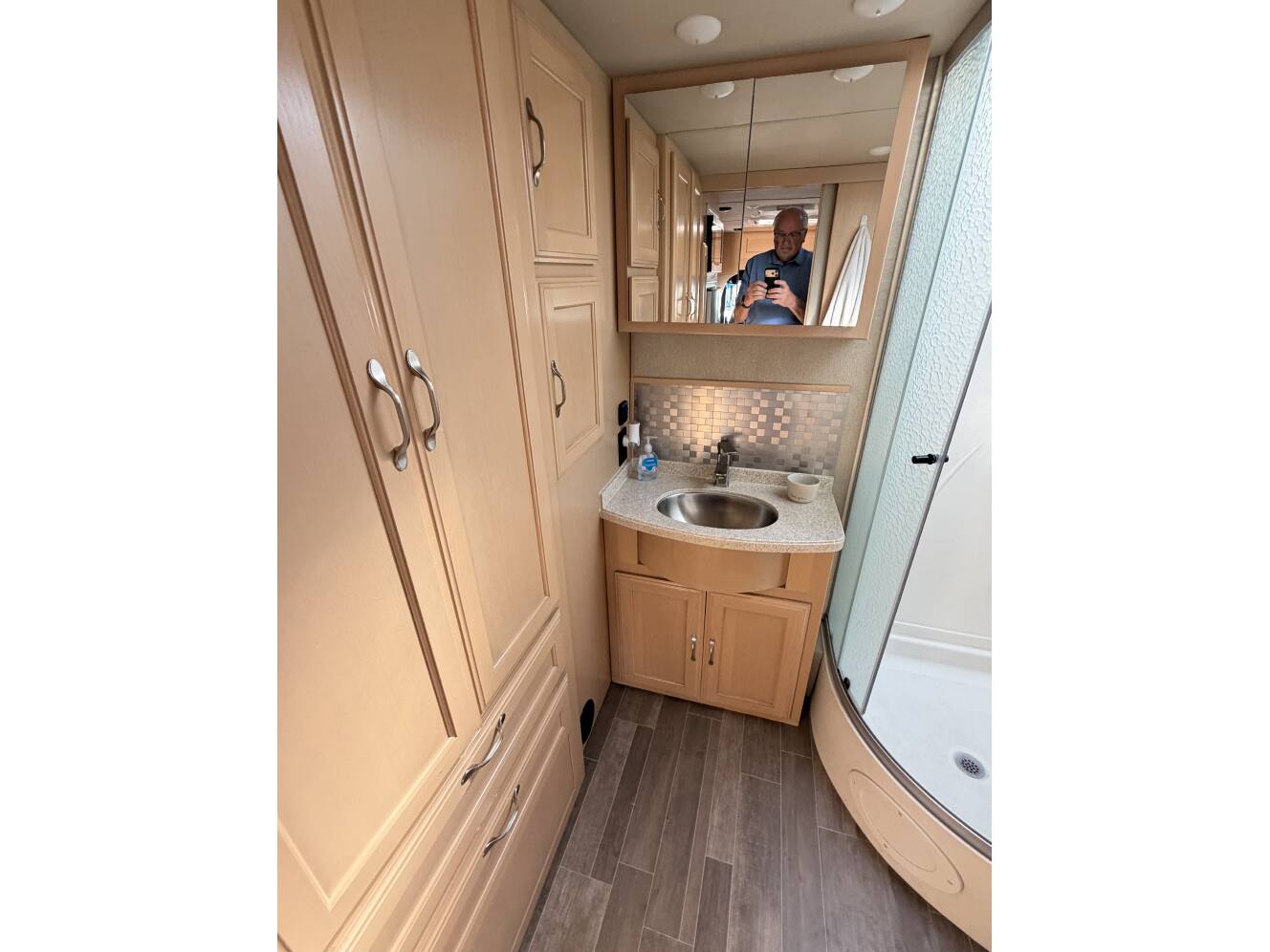 A photo of this 2020 Regency Conversions ULTRA BROUGHAM 25 MB