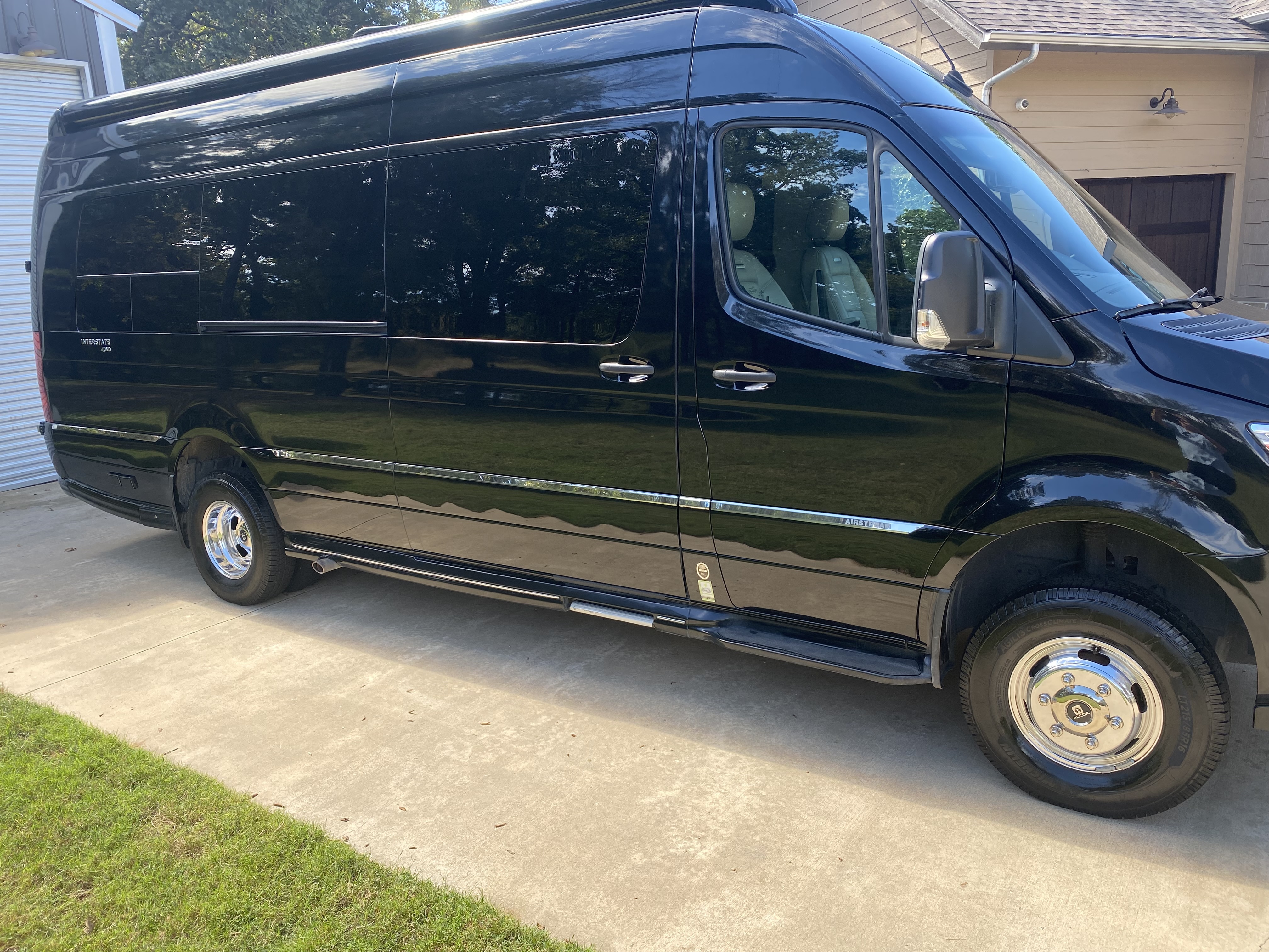 2021 Airstream INTERSTATE 24GT 4X4 RV
