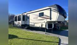 2016 Keystone ALPINE 3535RE RV