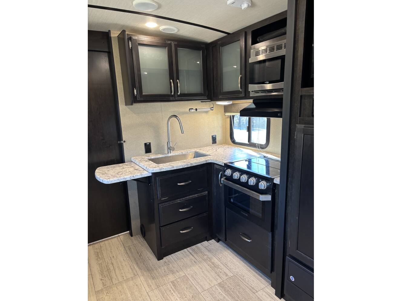 A photo of this 2018 Grand Design IMAGINE 2400BH
