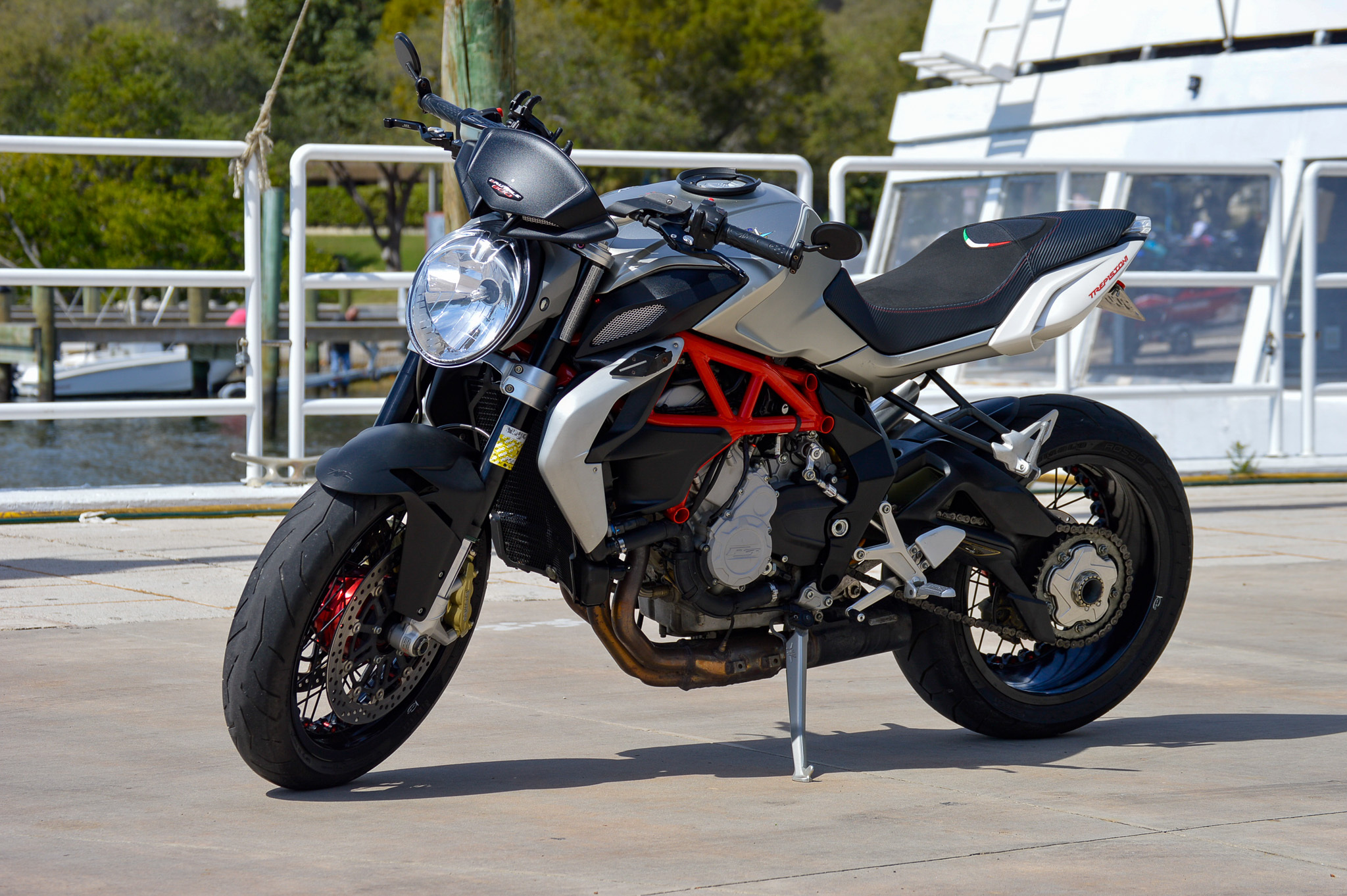 2014 Mv Agusta BRUTALE 800 in miami FL