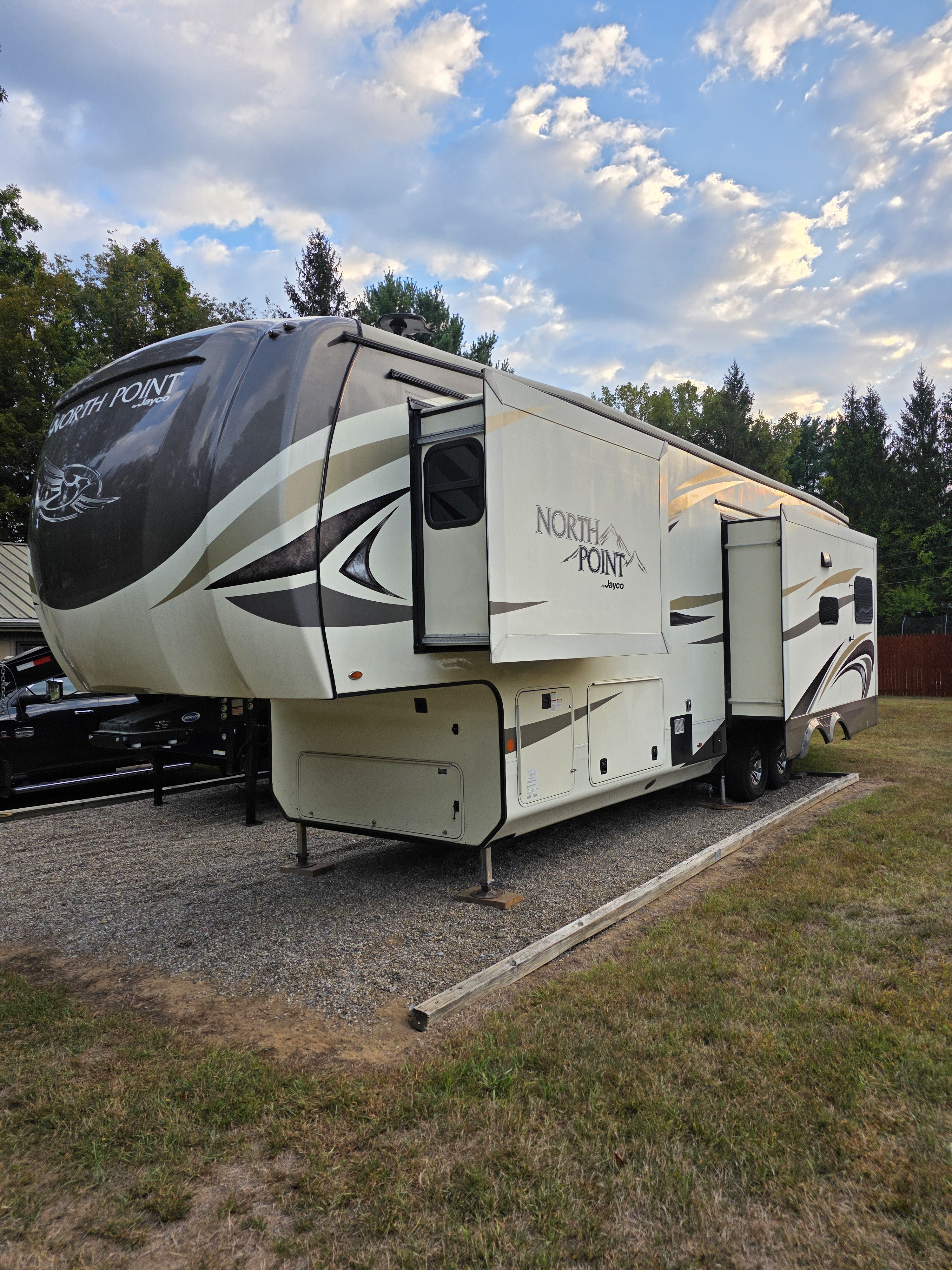 2021 Jayco NORTH POINT 315RLTS RV