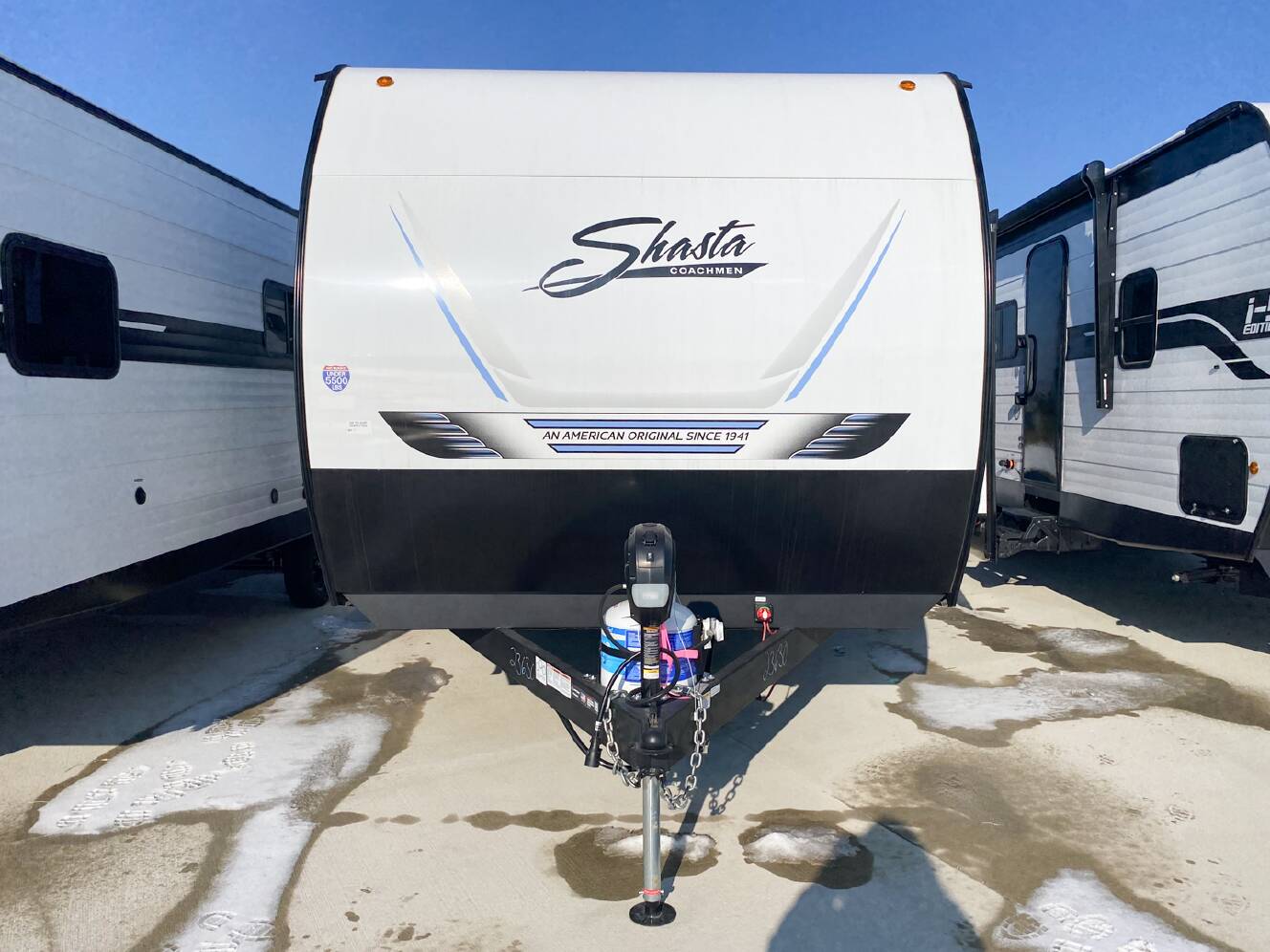 A photo of this 2025 Shasta I-5 526RBS
