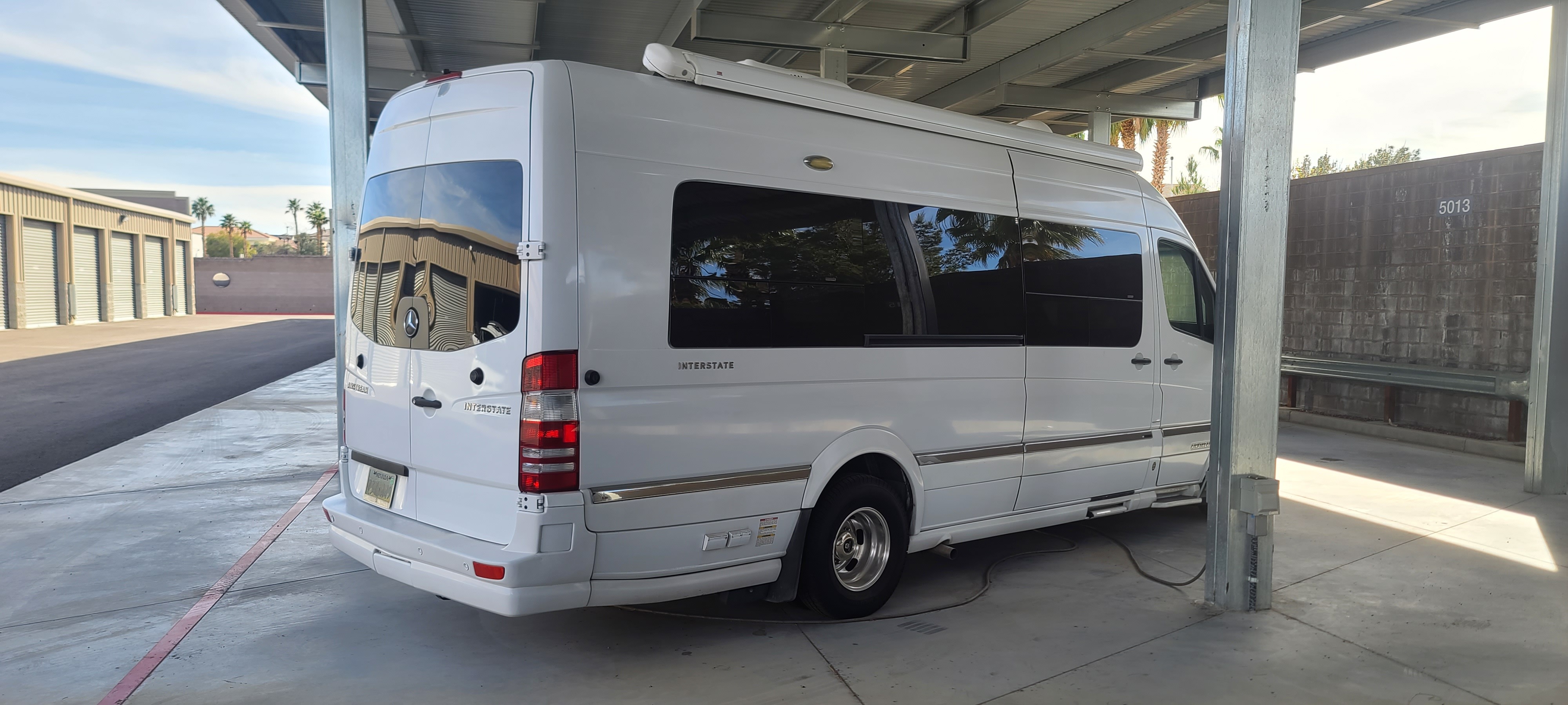 2015 Airstream INTERSTATE GRAND TOUR EXT 3500 4WD in henderson NV