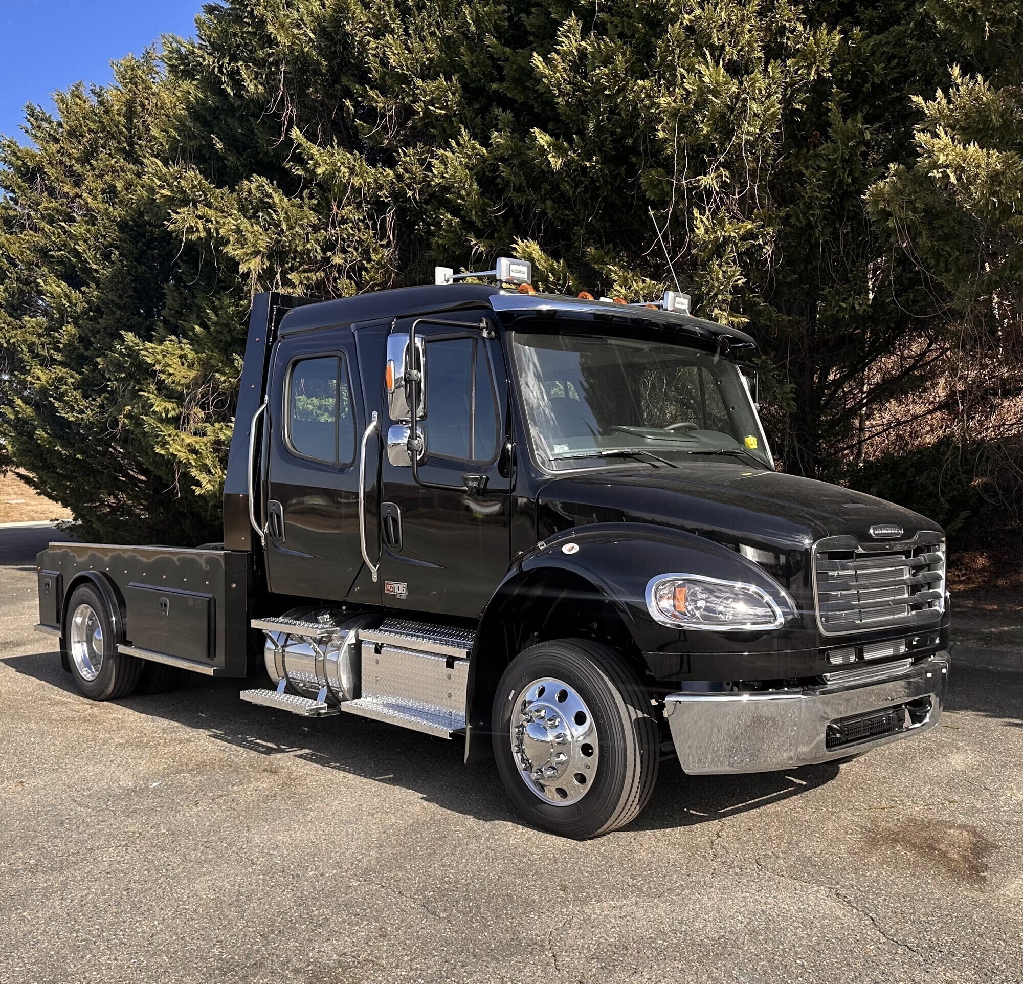 2026 FREIGHTLINER BUSINESS CLASS M2 106 in Ashland, VA