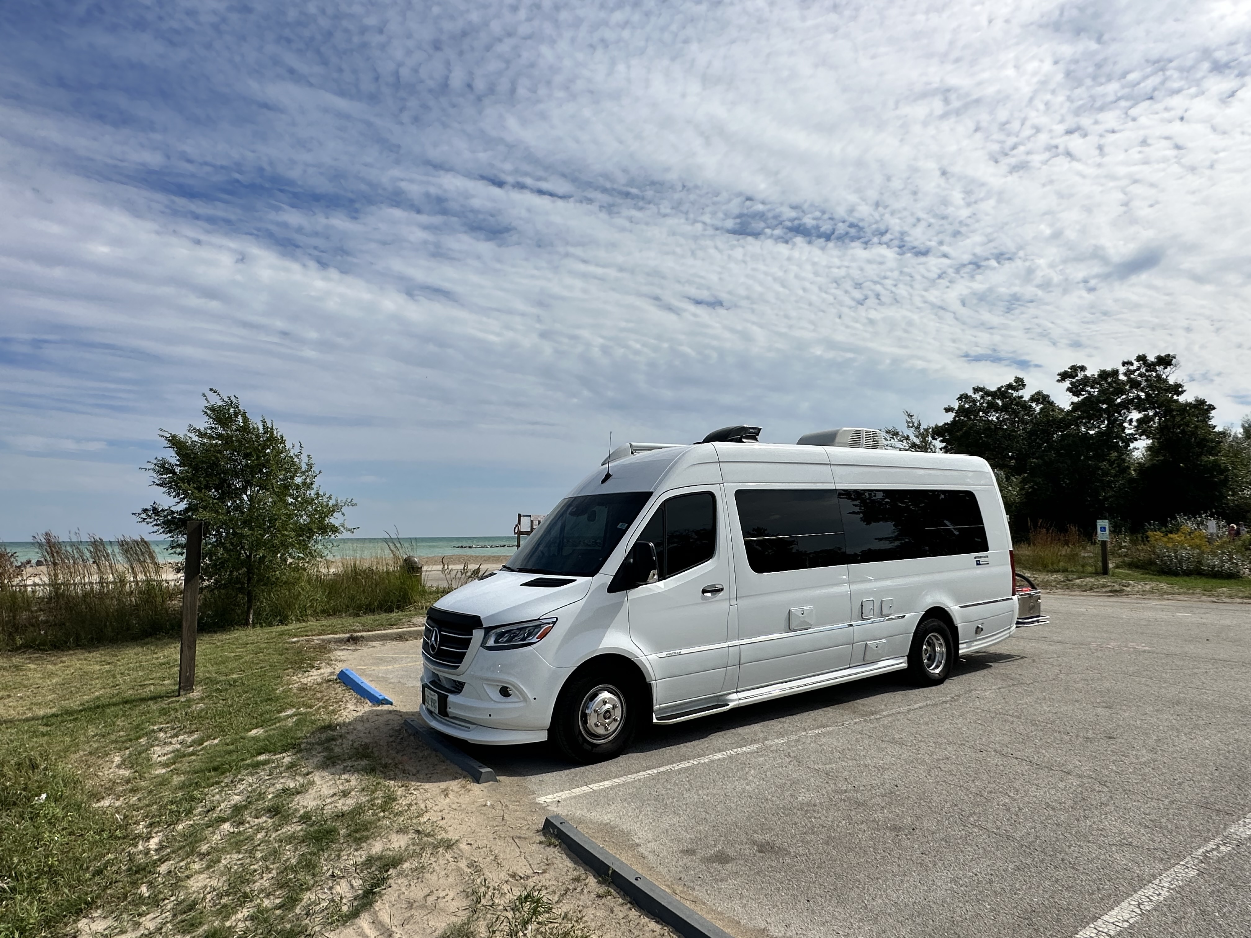 2023 Airstream INTERSTATE TOMMY BAHAMA RV