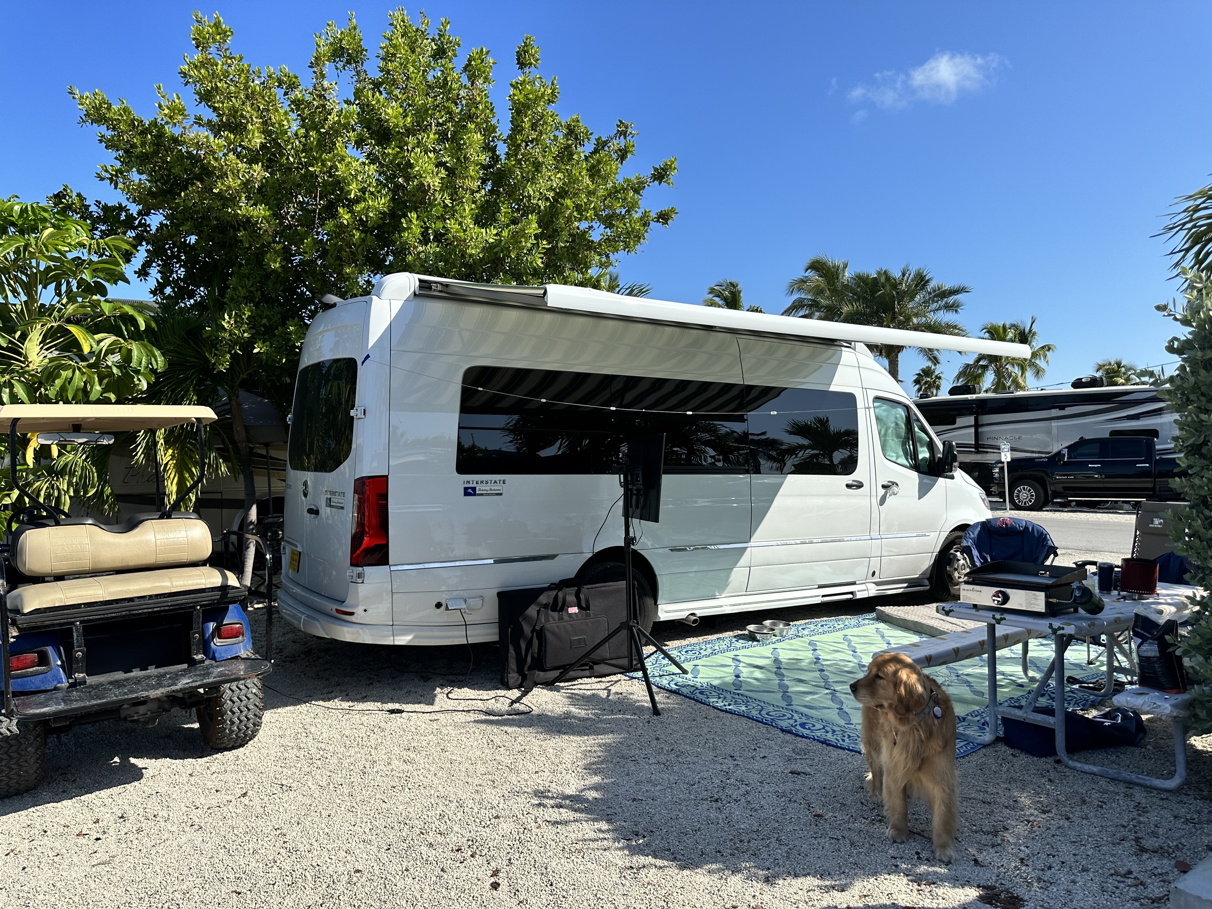 2023 Airstream INTERSTATE TOMMY BAHAMA in highland park IL