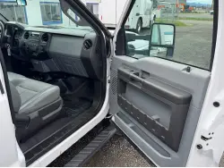 2012 FORD F550