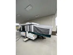 2002 COLEMAN GRAND TOUR SANTA FE