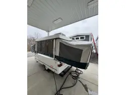 2002 COLEMAN GRAND TOUR SANTA FE