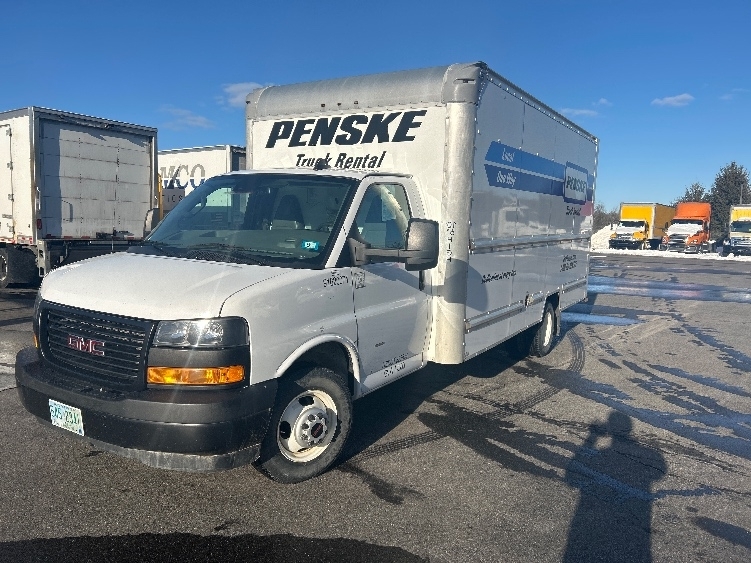 2021 GMC SAVANA in Londonderry, NH