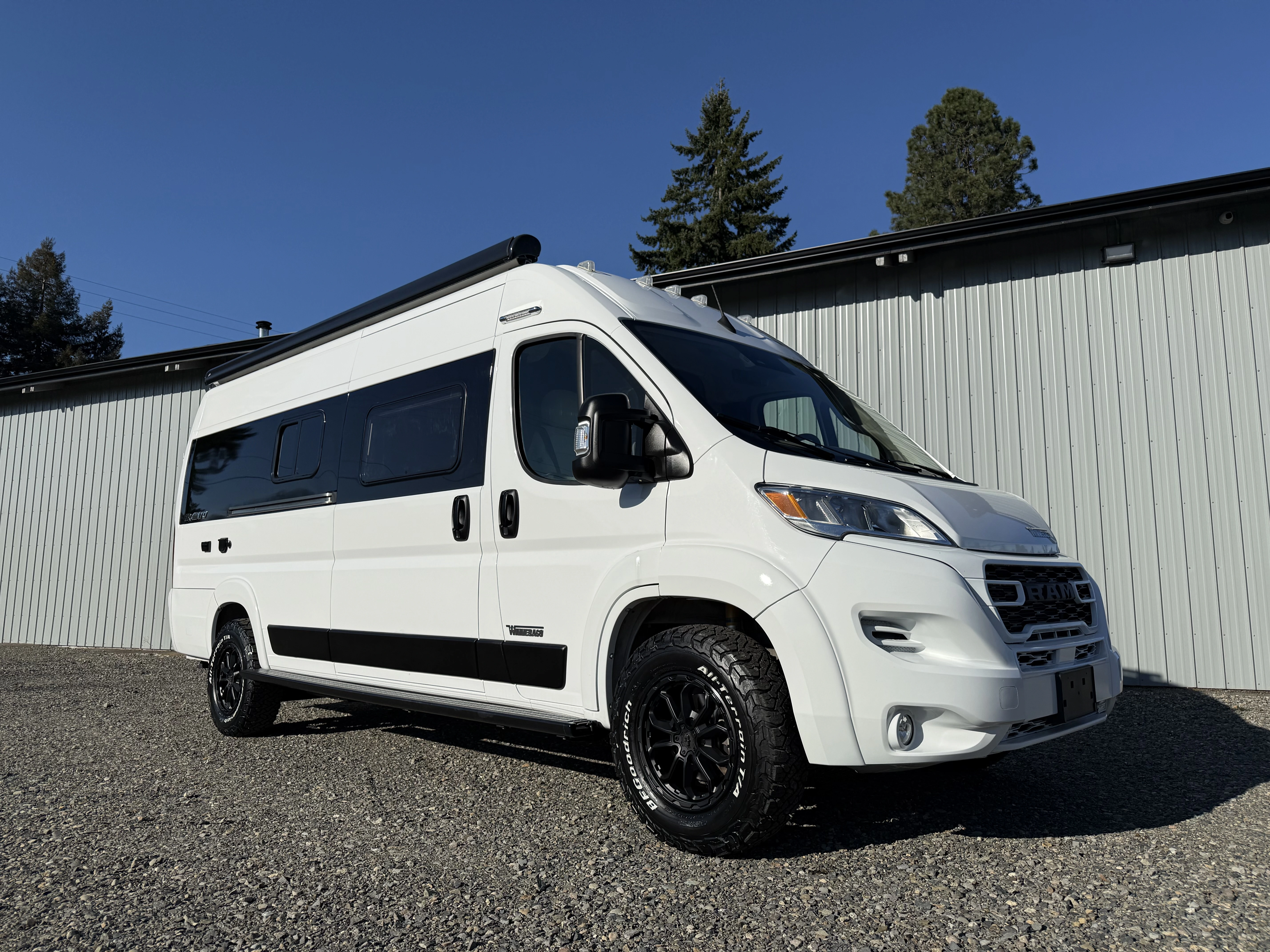 2023 Winnebago TRAVATO 59G RV