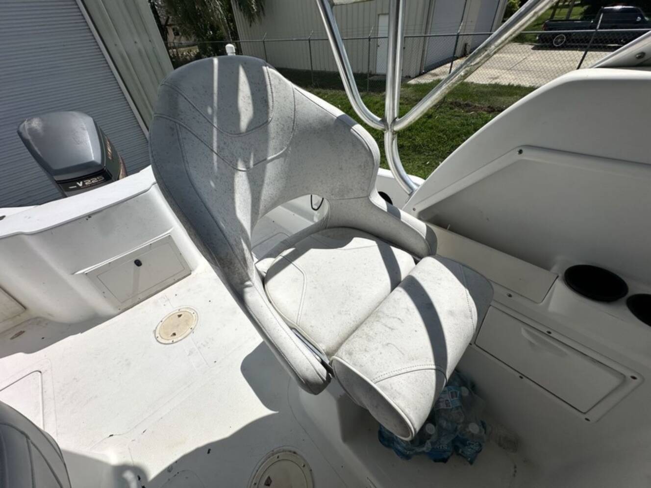 A photo of this 2000 Sailfish SF 234 WA