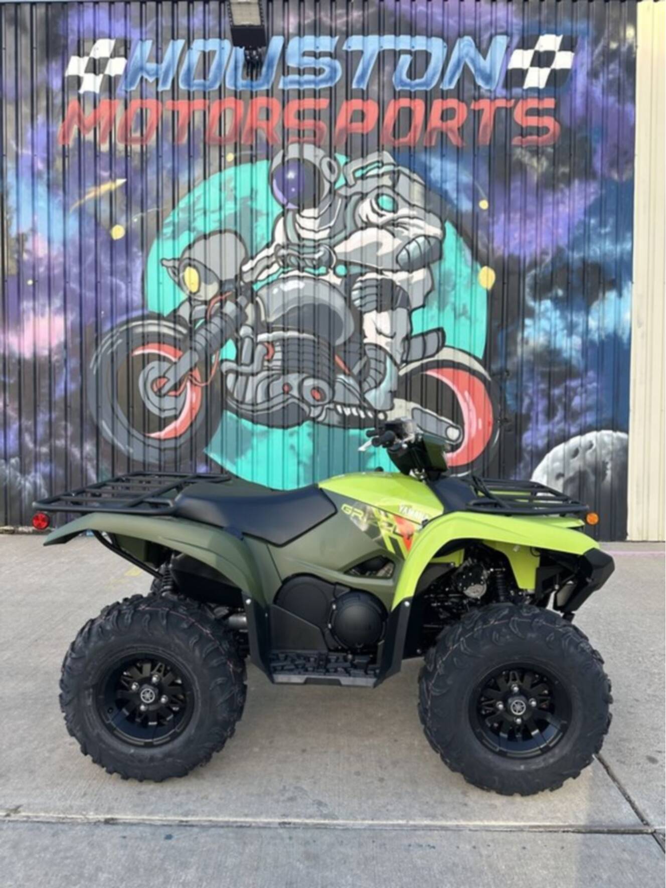 A photo of this 2026 Yamaha Grizzly EPS
