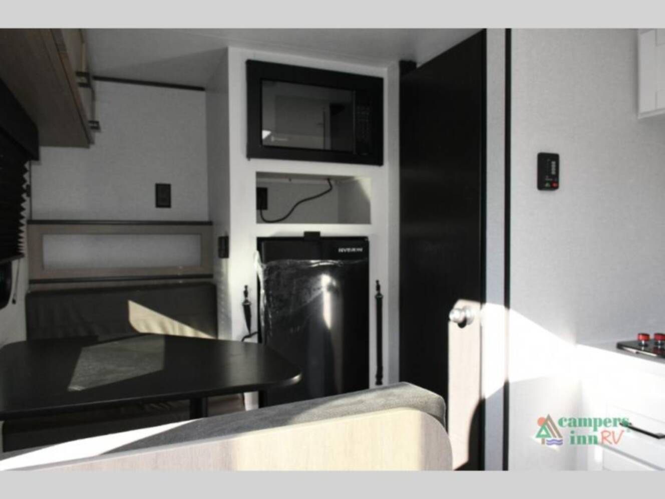 A photo of this 2026 Jayco Jay Flight SLX 130RDW