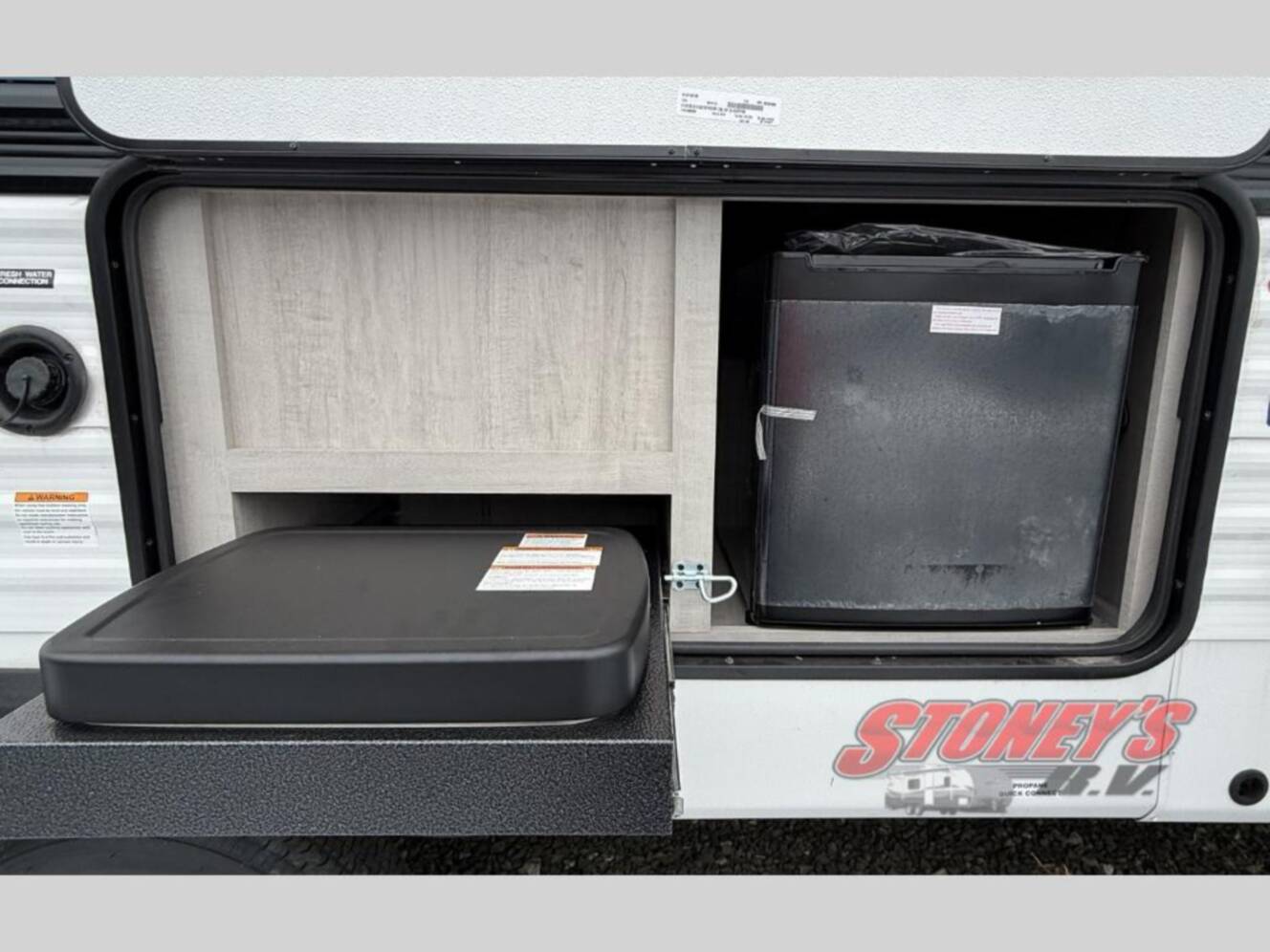 A photo of this 2025 Crossroads Zinger 270BH