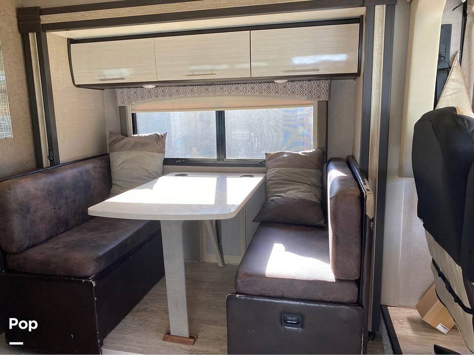 2018 Thor Motor Coach Vegas 25.4 in granbury TX