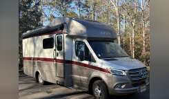2021 Tiffin Motorhomes WAYFARER 25RW RV