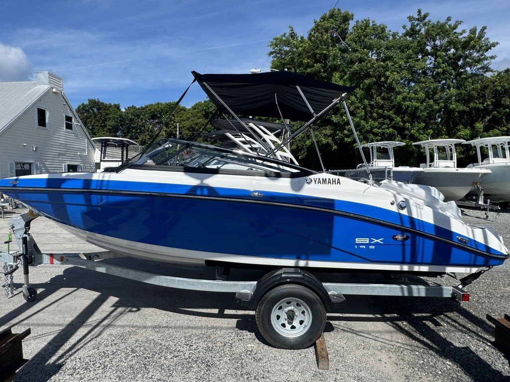 2025 Yamaha Boats SX195 in miami FL