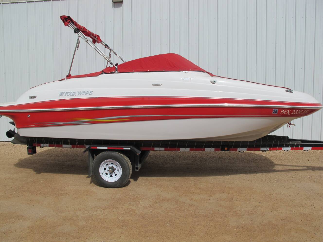A photo of this 2005 Four Winns 194 FUNSHIP