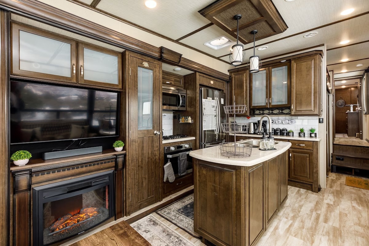 View more photos of this listing