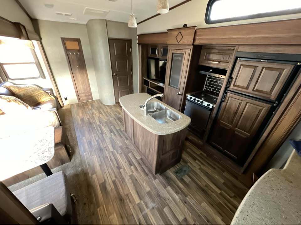 2017 Keystone COUGAR 336BHS in cheshire CT