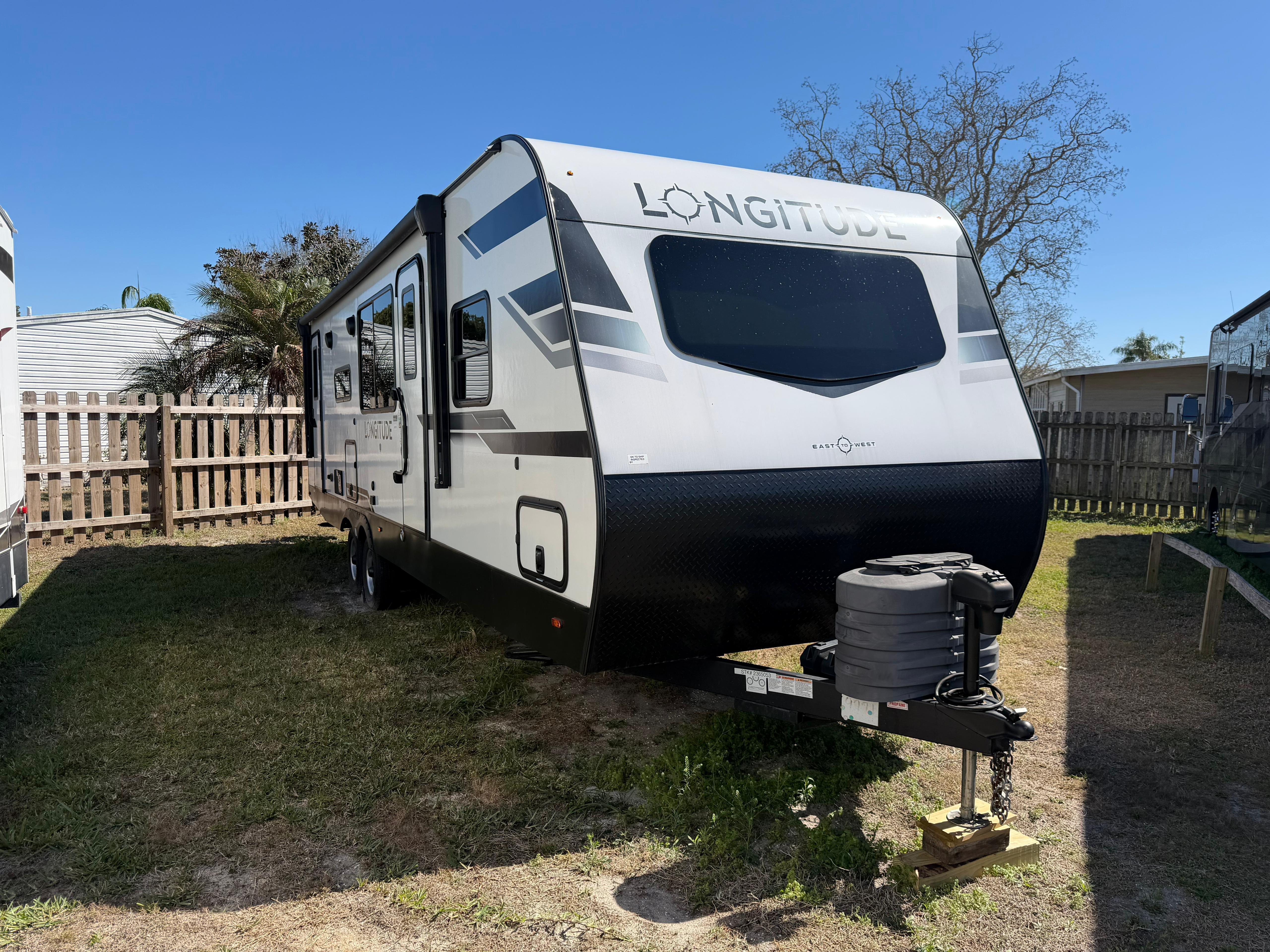 2024 East To West LONGITUDE 285BH RV