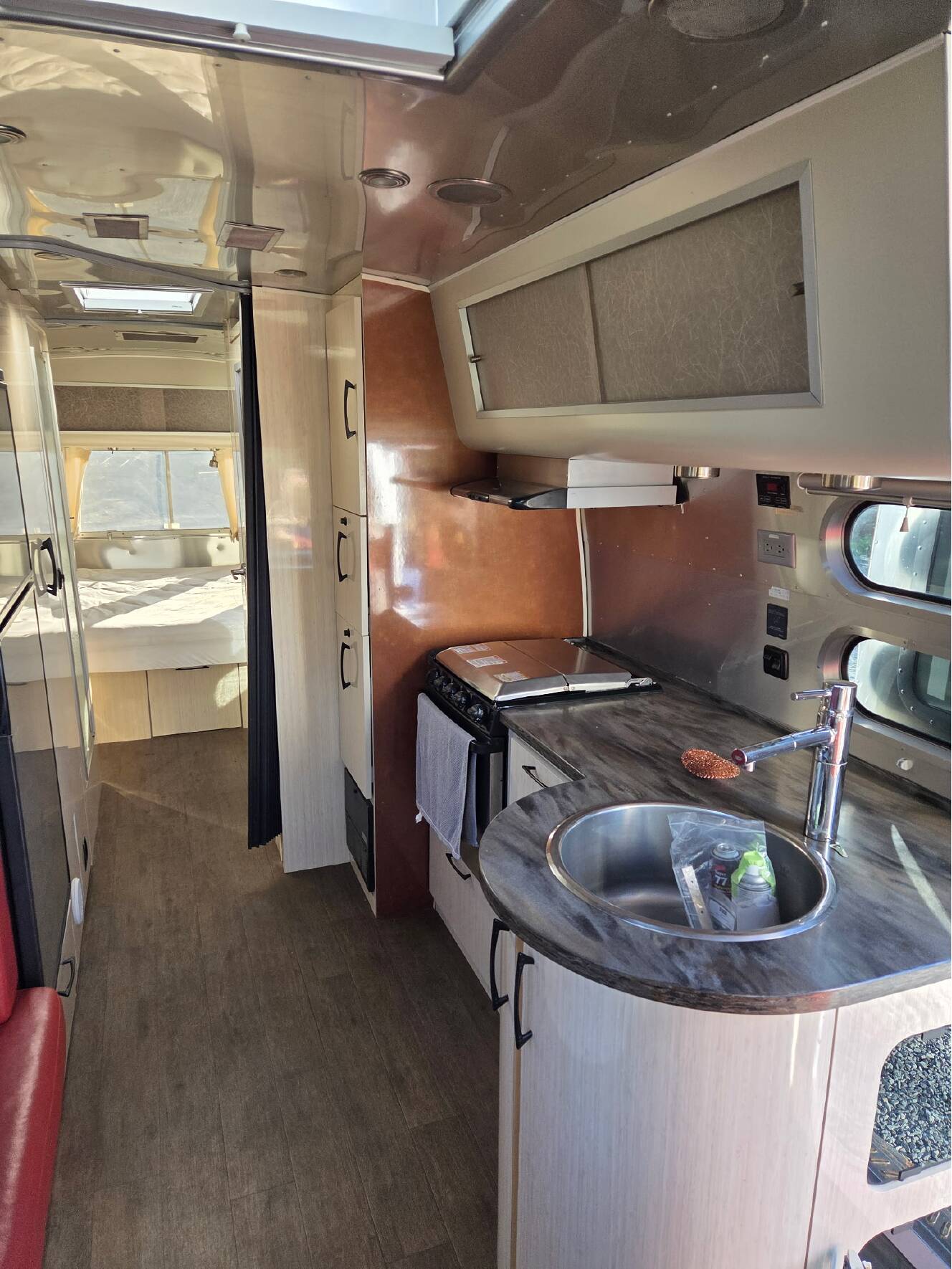 A photo of this 2015 Airstream INTERNATIONAL SERENITY 27FB
