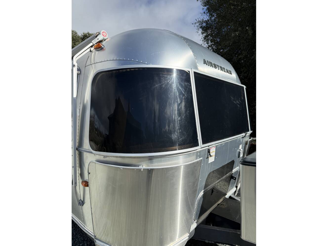 A photo of this 2015 Airstream INTERNATIONAL SERENITY 27FB
