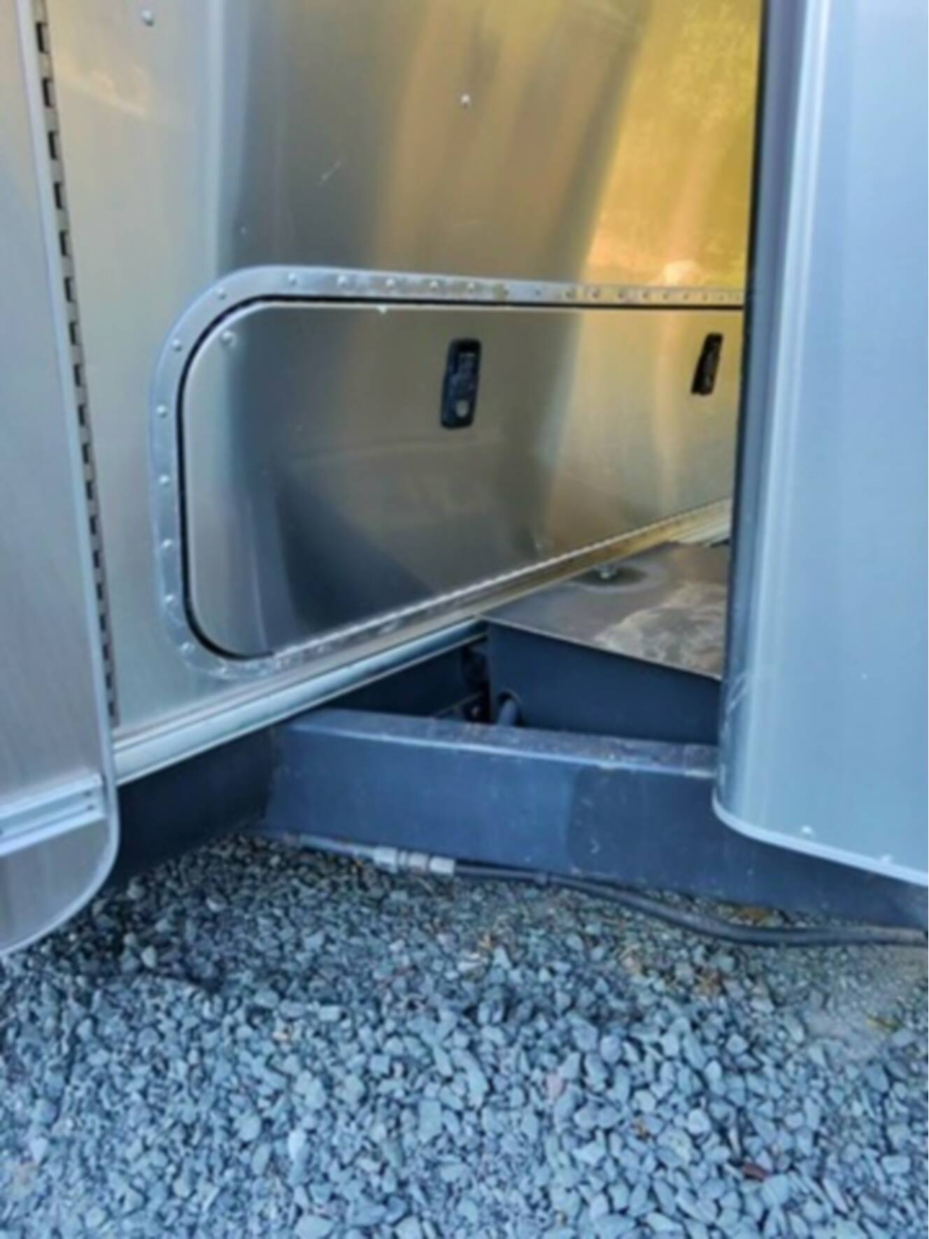 A photo of this 2015 Airstream INTERNATIONAL SERENITY 27FB