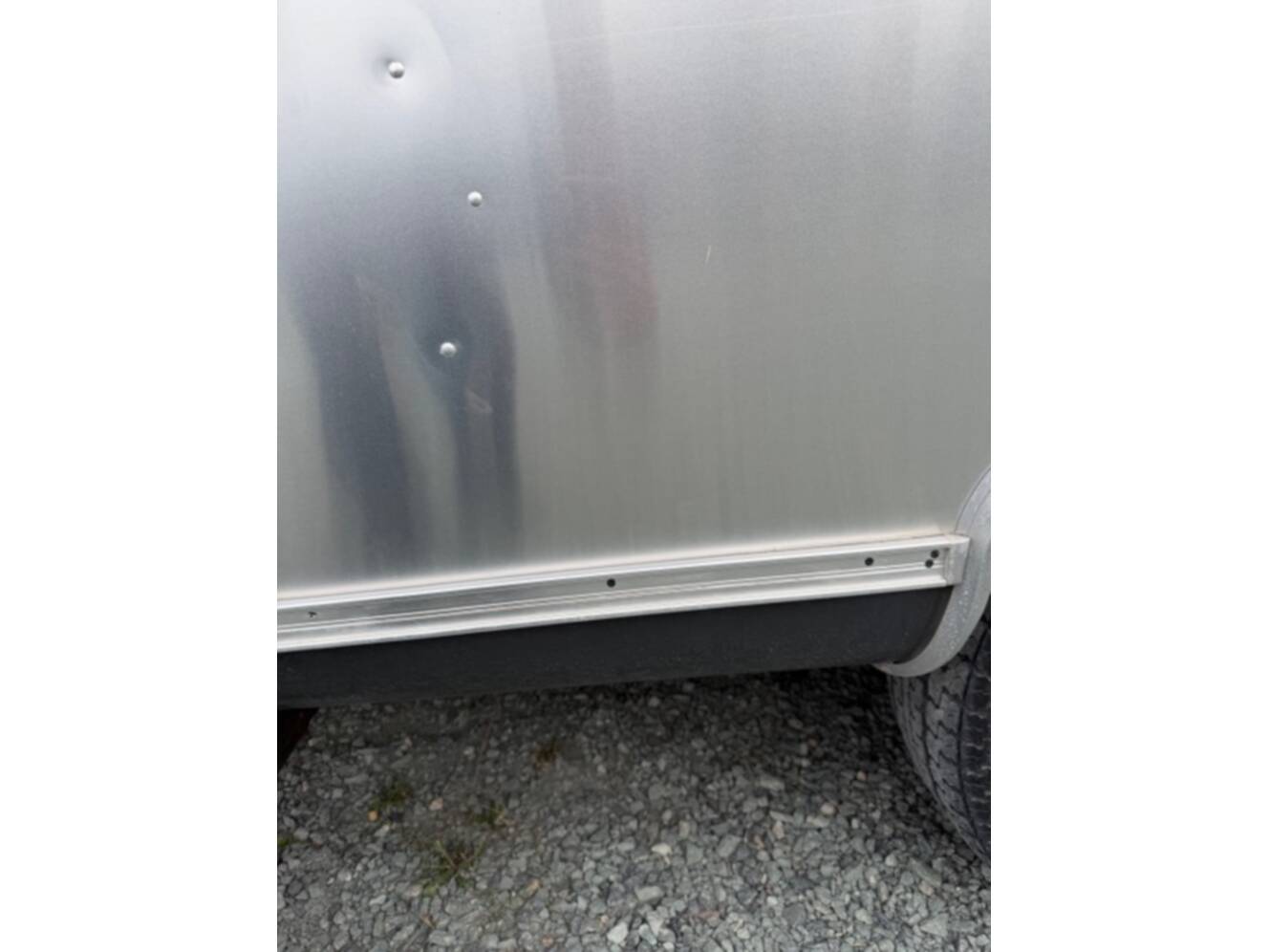 A photo of this 2015 Airstream INTERNATIONAL SERENITY 27FB