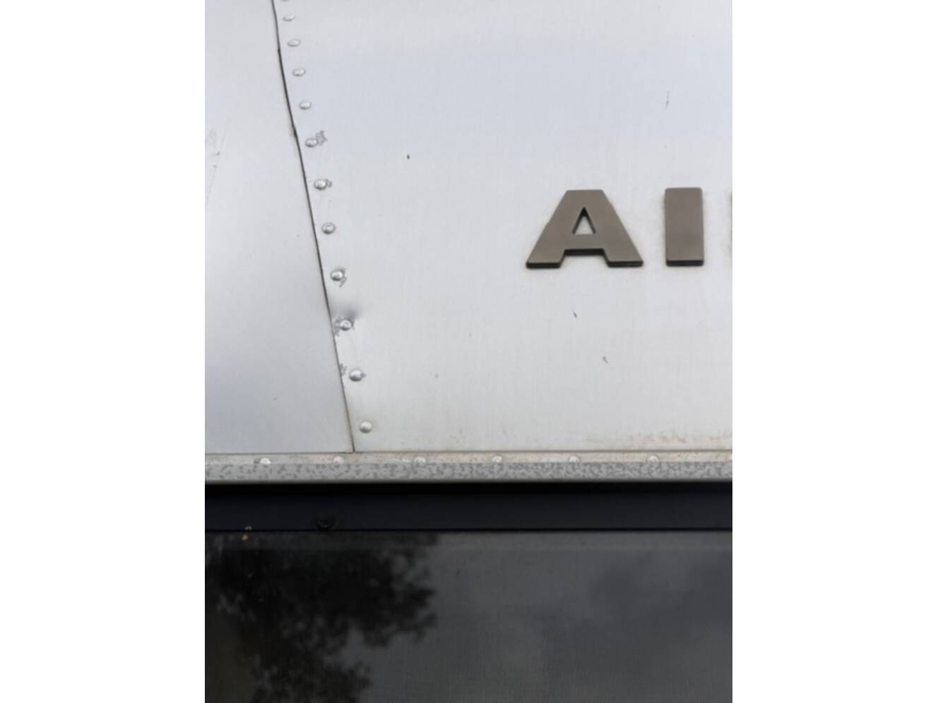 A photo of this 2015 Airstream INTERNATIONAL SERENITY 27FB