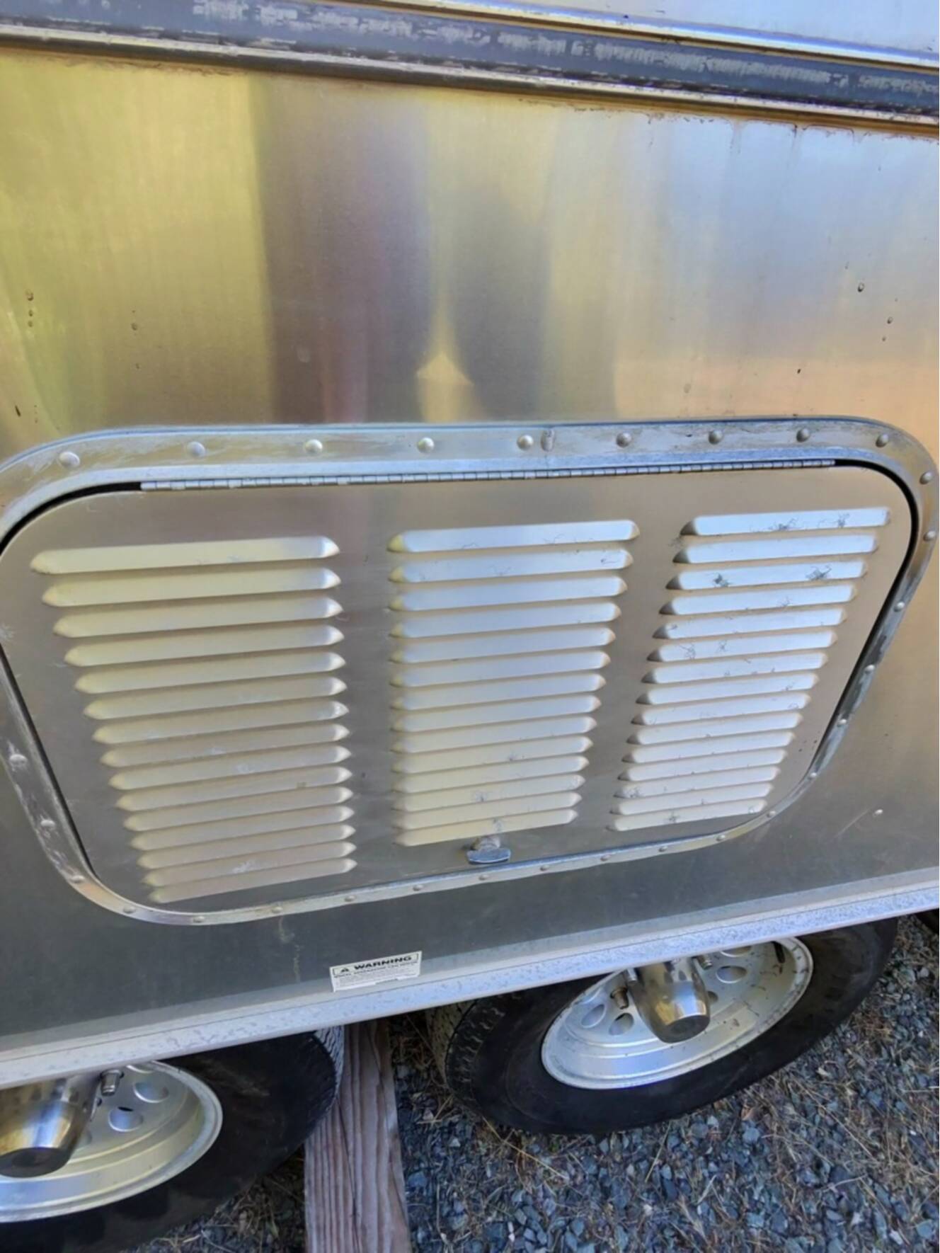A photo of this 2015 Airstream INTERNATIONAL SERENITY 27FB