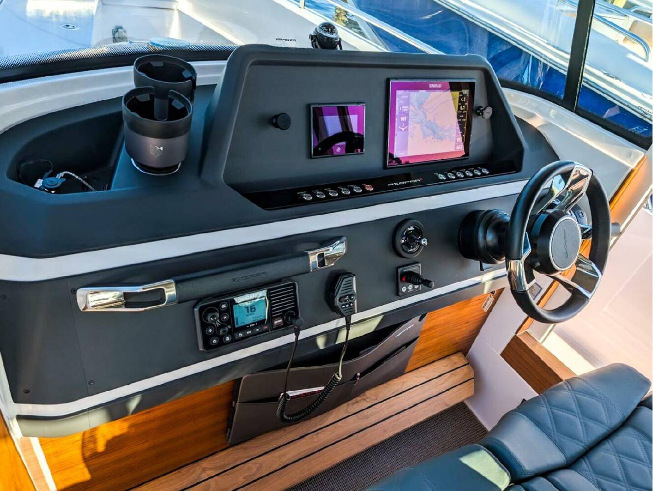 A photo of this 2022 Axopar 28 CABIN