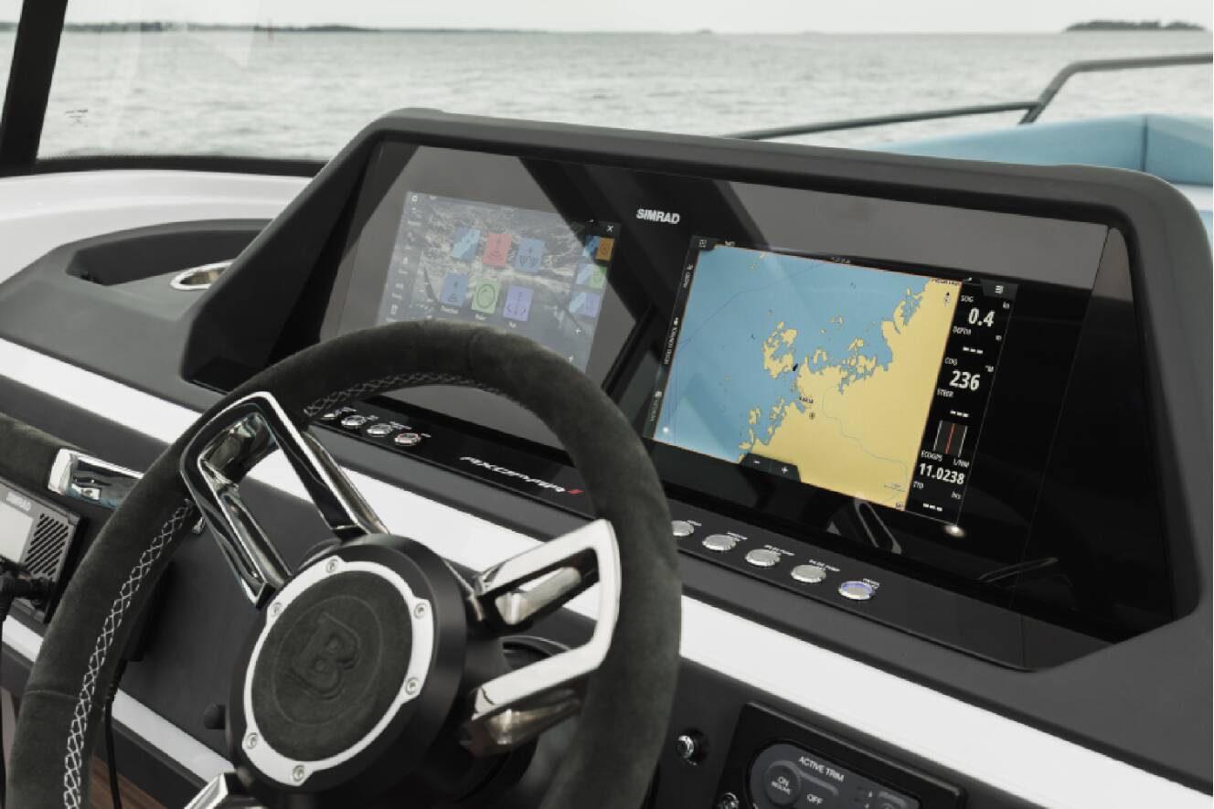 A photo of this 2022 Axopar 28 CABIN