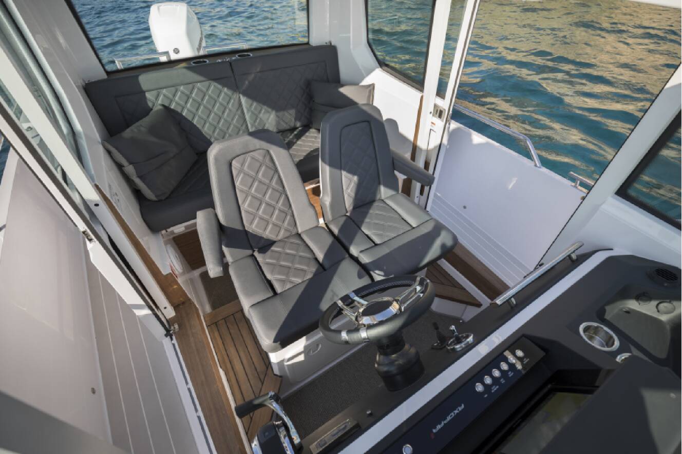 A photo of this 2022 Axopar 28 CABIN