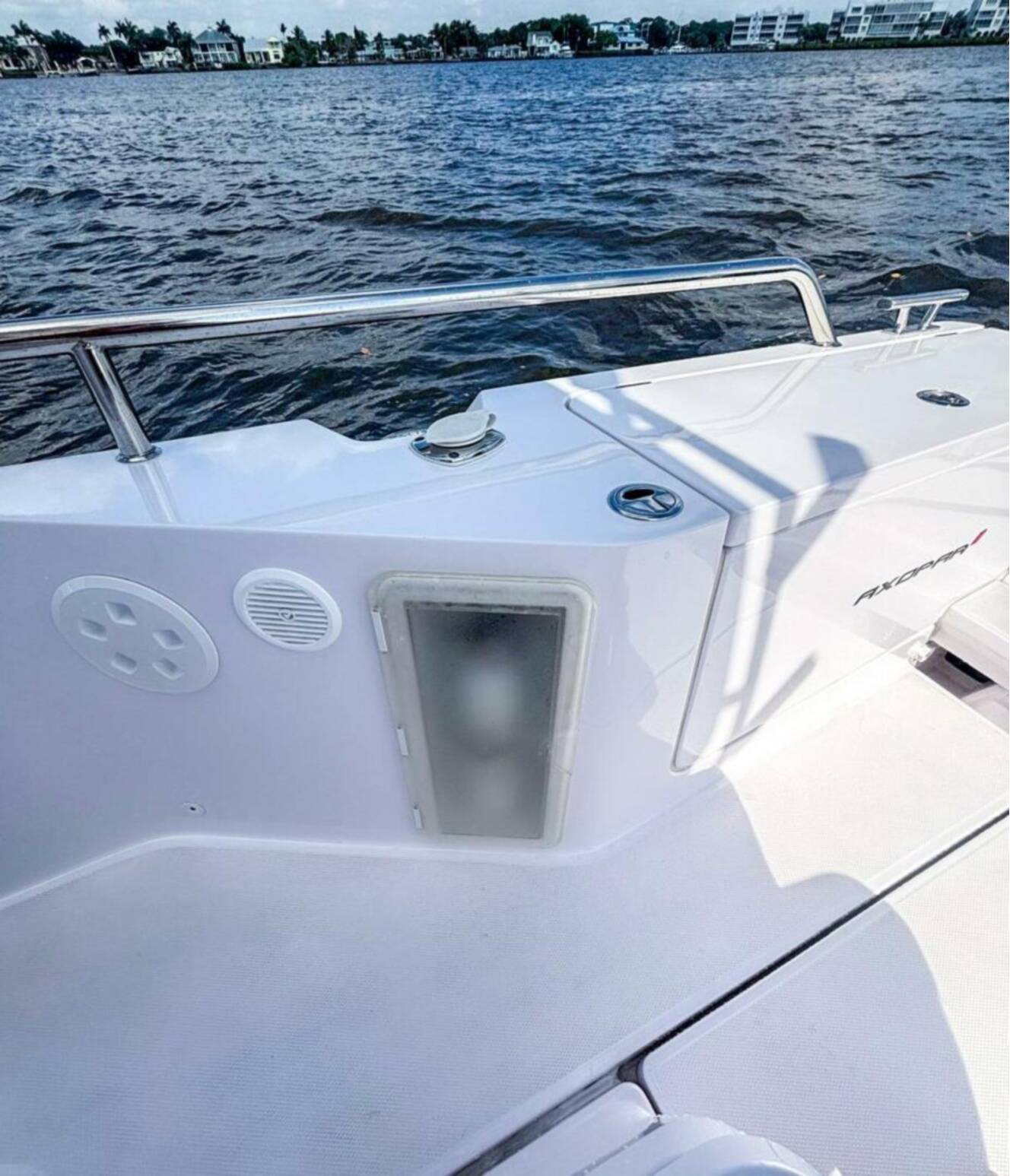A photo of this 2022 Axopar 28 CABIN