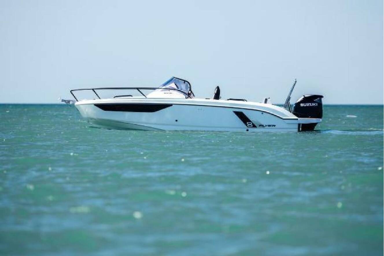 A photo of this 2026 Beneteau Flyer 8 SunDeck