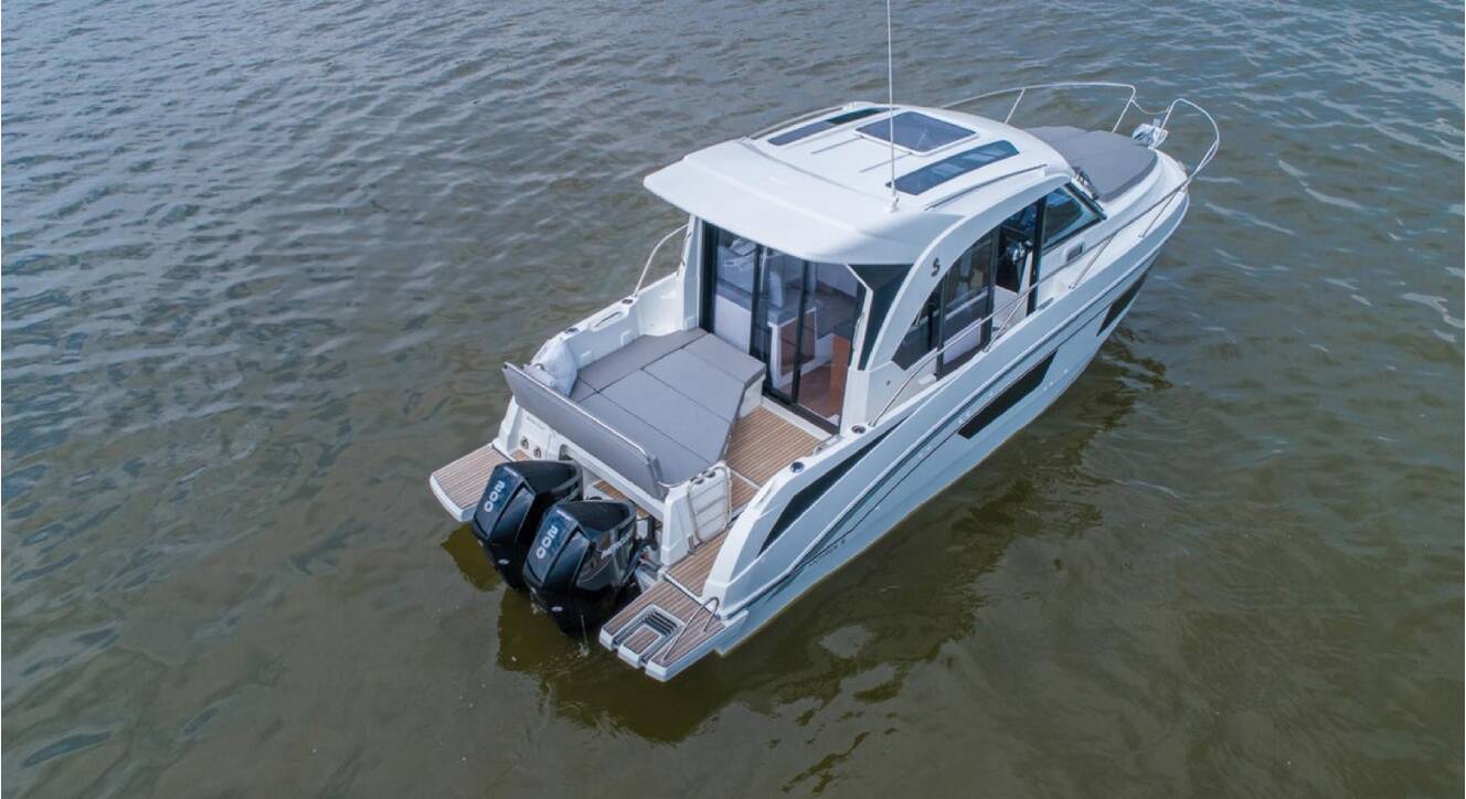 A photo of this 2025 Beneteau Antares 9