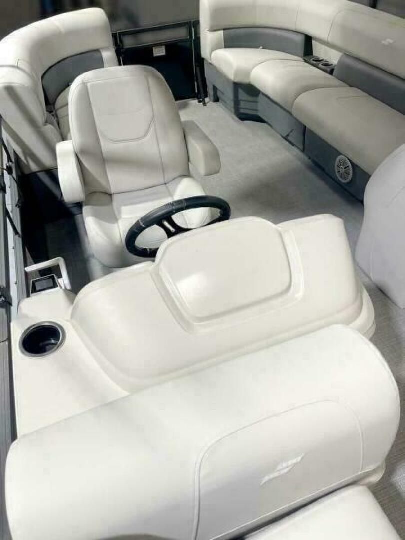 2024 Vision WX Tritoon in sarasota FL