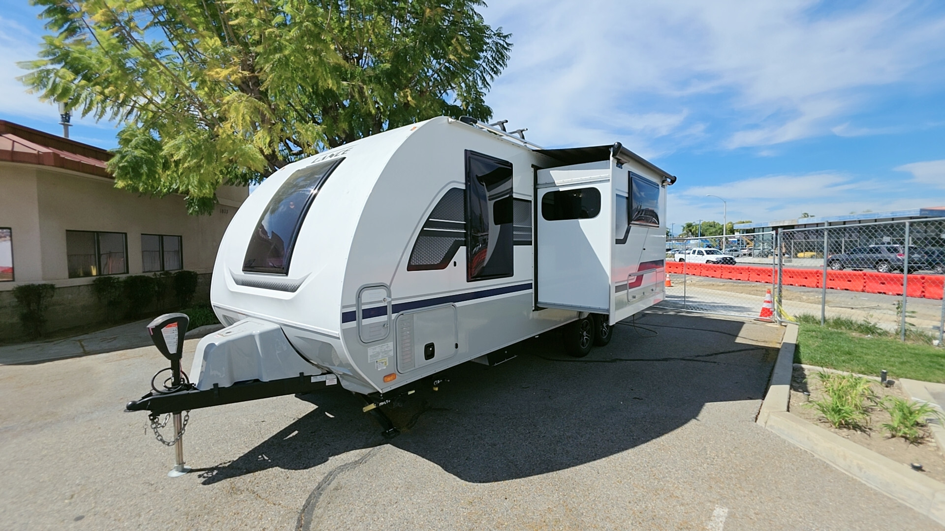 2023 Lance 2185 in ontario CA