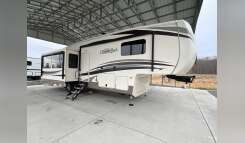 2018 Forest River CEDAR CREEK HATHAWAY 34RL2 RV